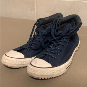 Converse shoes. Reflective laces?!?